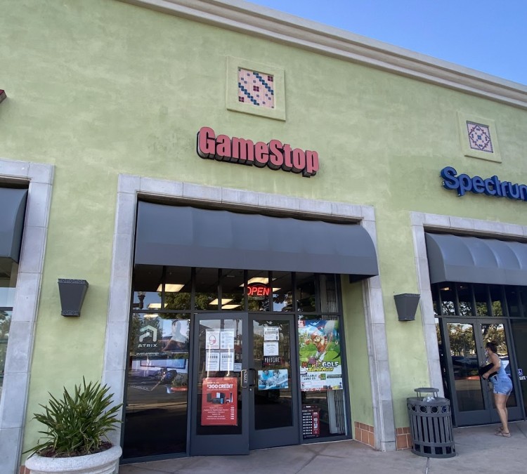 GameStop (Rancho&nbspCucamonga,&nbspCA)